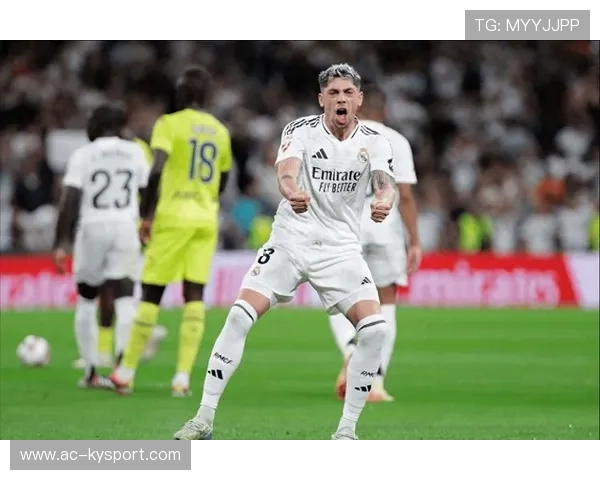 巴尔韦德外围抽射世界波，让球迷热血沸腾